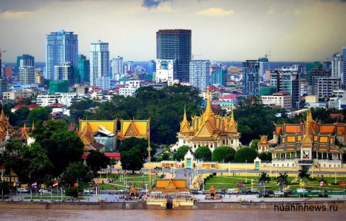 Камбоджа предоставляет 13 миллионов долларов США, 500 000 доз вакцины против Ковида