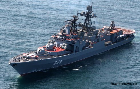 БПК «Адмирал Пантелеев» прибыл с деловым заходом в порт Кампонгсаом