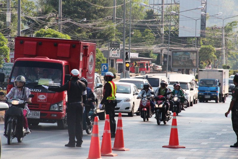 Усиление контроля на дорогах в преддверие  Сонгкрана