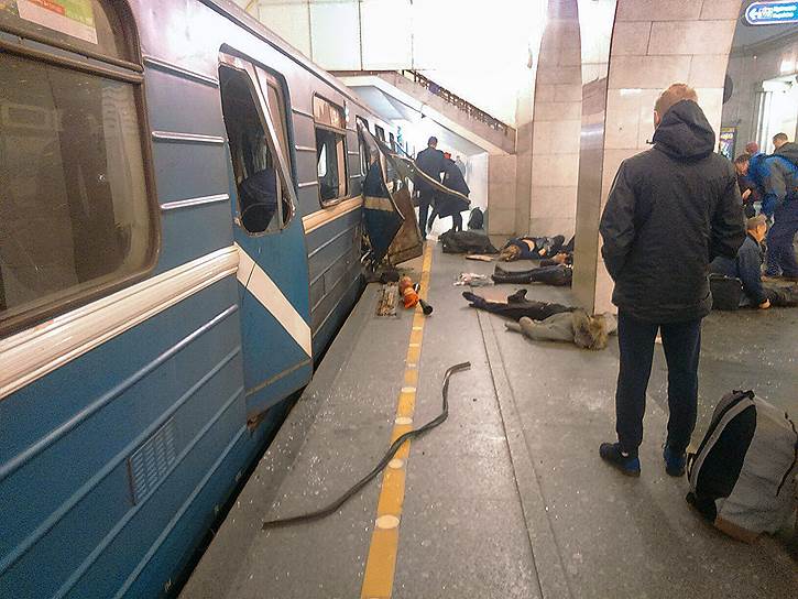 14 человек погибли, более 50 пострадали в теракте в петербургском метро