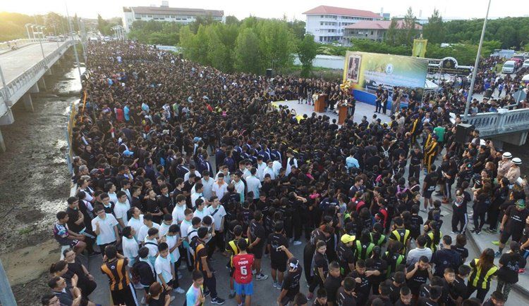 Более 7000 человек приняли участие в забеге в честь дня рождения Рамы X