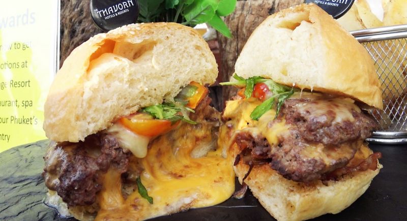 Три лучших бургера по итогам конкурса Phuket's Best Burger 2018