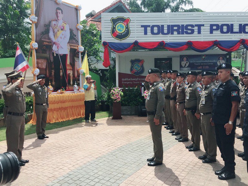 Мобильный центр Туристической полиции Пхукета открыли в Камале
