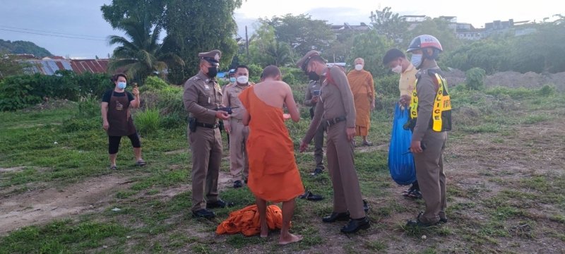 На Пхукете арестован мужчина собиравший пожертвования в Пхукет-Тауне под видом буддистского монаха