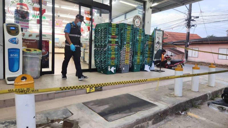 7-Eleven ограбили в последний день работы