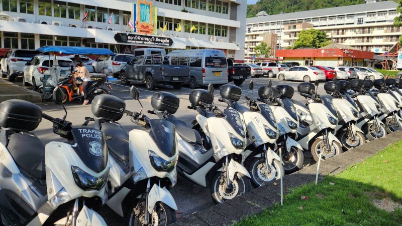 Полицейский участок Пхукет-Тауна обновил парк служебных мотоциклов