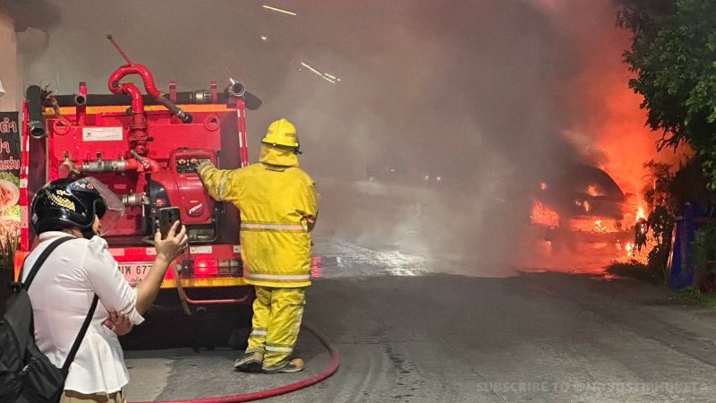 Полиция Чалонга пытается установить причину пожара, уничтожившего седан Chevrolet Aveo на Soi Thanutep
