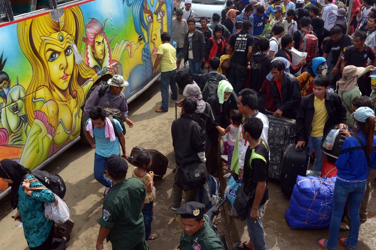 Тысячи рабочих бегут из Таиланда после принятия трудового кодекса