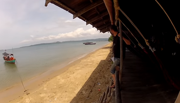 Серия 9 - Камбоджа. Переезд из Кампот в Сиануквиль. Пляжи Сиануквиль, интересные места