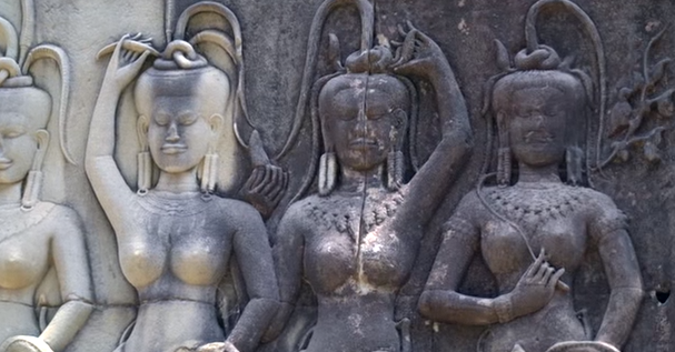 Храмы Ангкора • Вьетнамский суп Фо • Квартал мастеров
