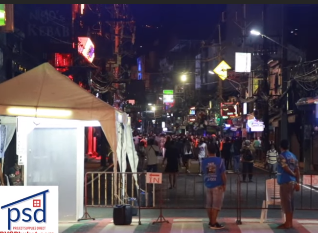 Bangla Road slowly reopens! Phuket cops investigates over illegal casinos? || Thailand News