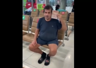 Странный российский турист уже месяц живёт в аэропорту Таиланда
