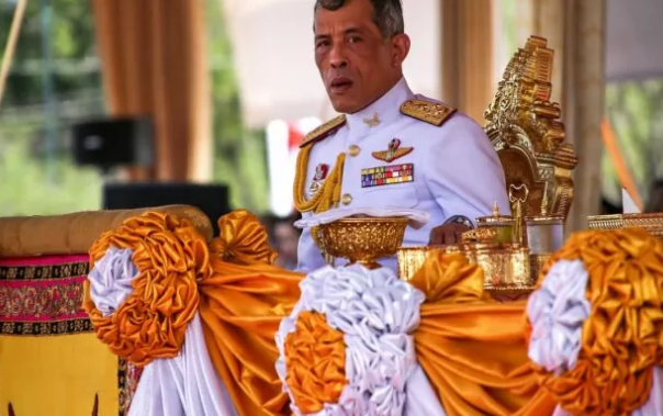 Король Таиланда в свой день рождения помиловал 200 тысяч заключённых