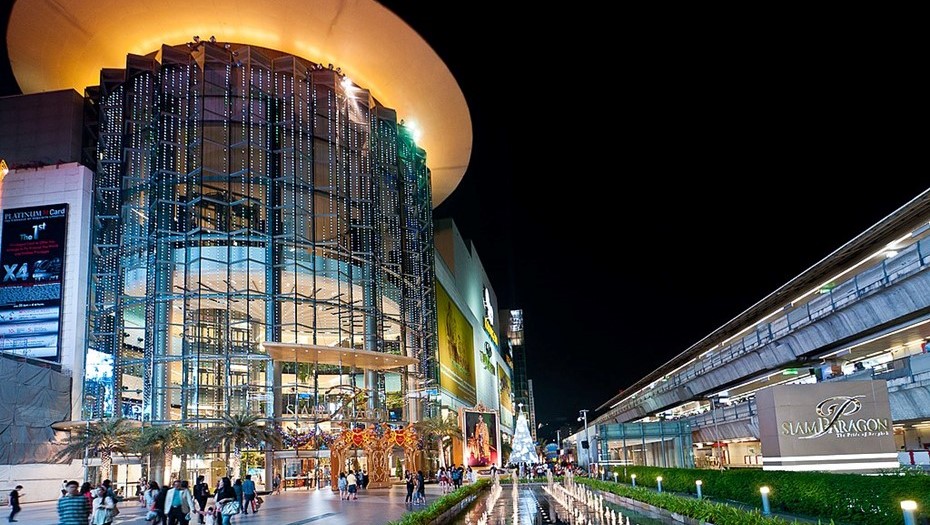 Три человека погибли в результате стрельбы в торговом центре в Таиланде