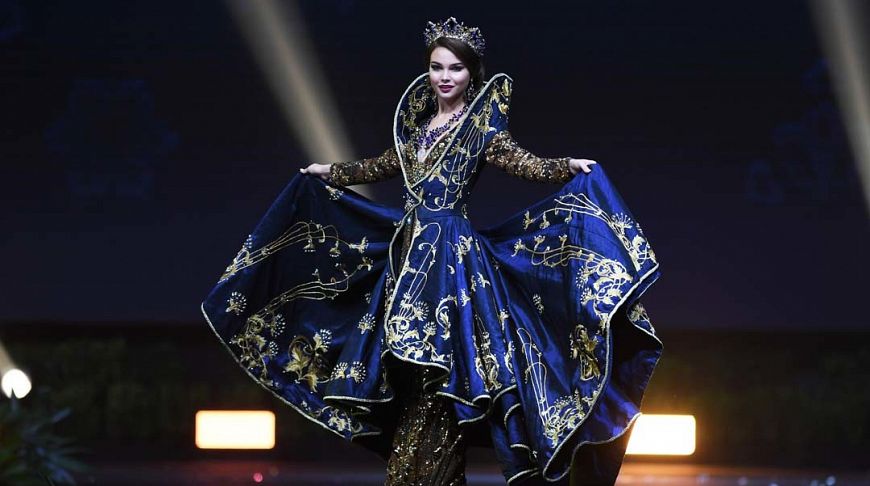 Красота в Паттайе: участницы конкурса «Мисс Вселенная» блеснули национальными нарядами