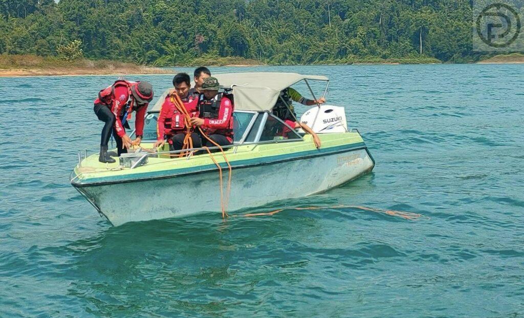 В Таиланде британский турист упал в озеро на глазах друга и исчез
