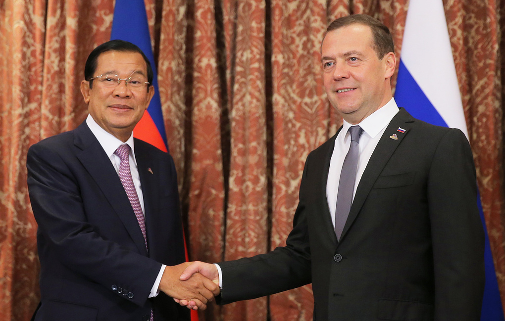 Премьер Камбоджи предложил Медведеву открыть представительство ТАСС в его стране
