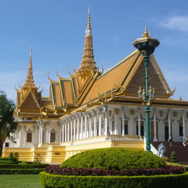 Камбоджа отложила повышение цен на музейные билеты
