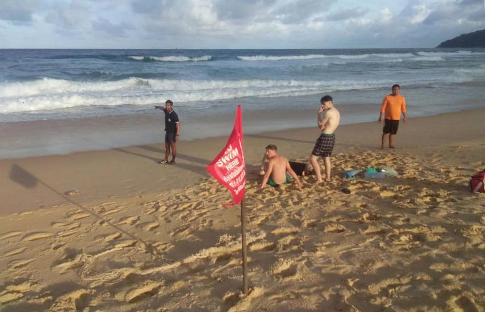 На пляже Карон спасли пьяного туриста, проигнорировавшего красные флажки