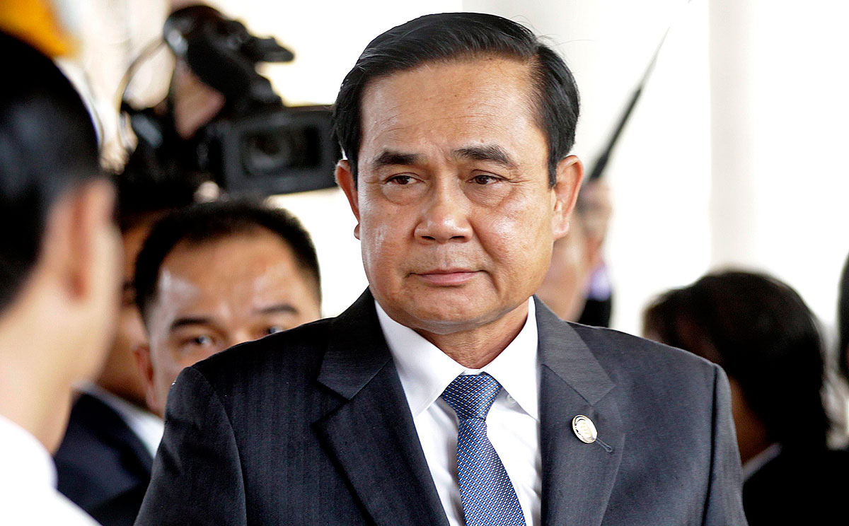 Премьер-министр Таиланда заявил, что не уйдет в отставку до всеобщих выборов