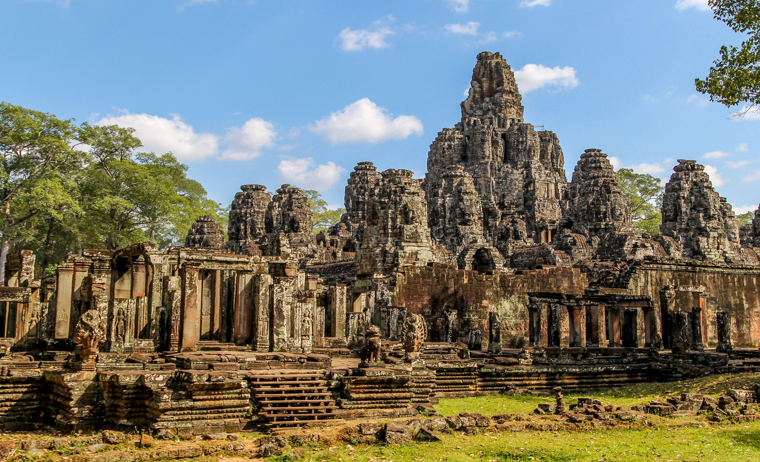 Популярность Камбоджи среди китайских туристов взлетела почти на 76%