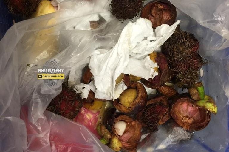 Неизвестные обгрызли фрукты в багаже летевших из Таиланда туристов