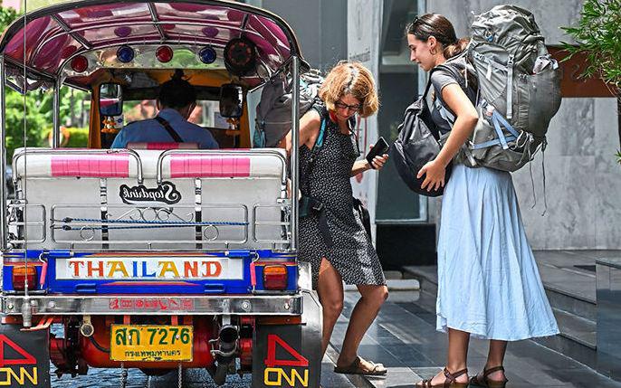 Азиатские туристы "вытеснят" европейцев из Таиланда