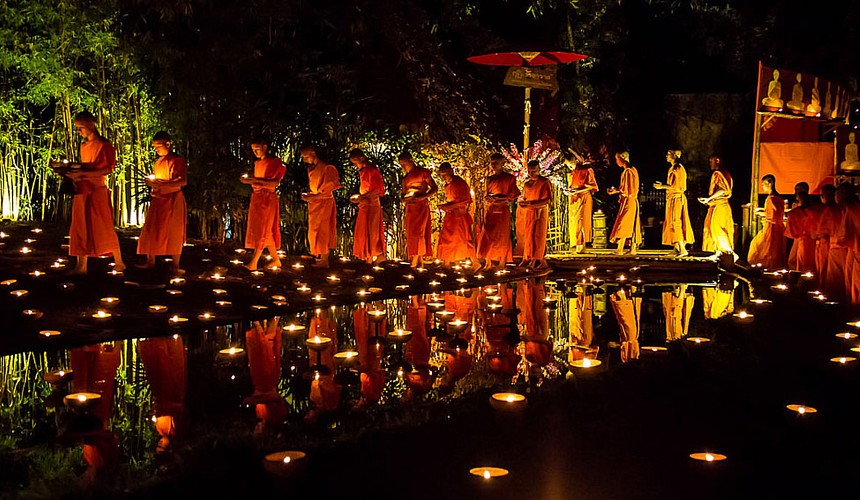 Буддистский праздник в Таиланде обернется запретом на продажу алкоголя