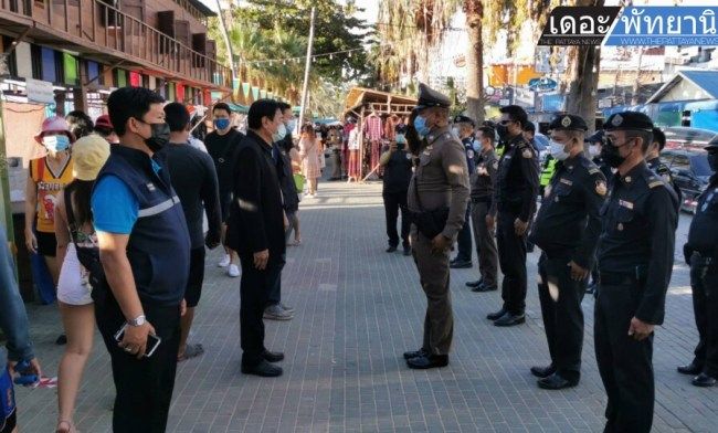 Pattaya police inspect restaurants around Pattaya to ensure no alcohol is being sold
