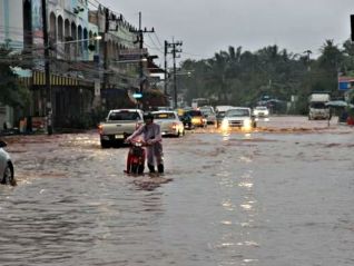 Из-за наводнений на юге Таиланда погибло ещё 6 человек