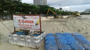 СМИ обещают наплыв туристов после обновления пляжного песка в Паттайе