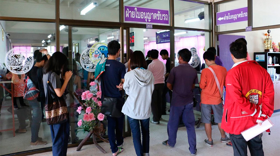 Тайланд готовит поправки в порядок получения водительских прав в стране