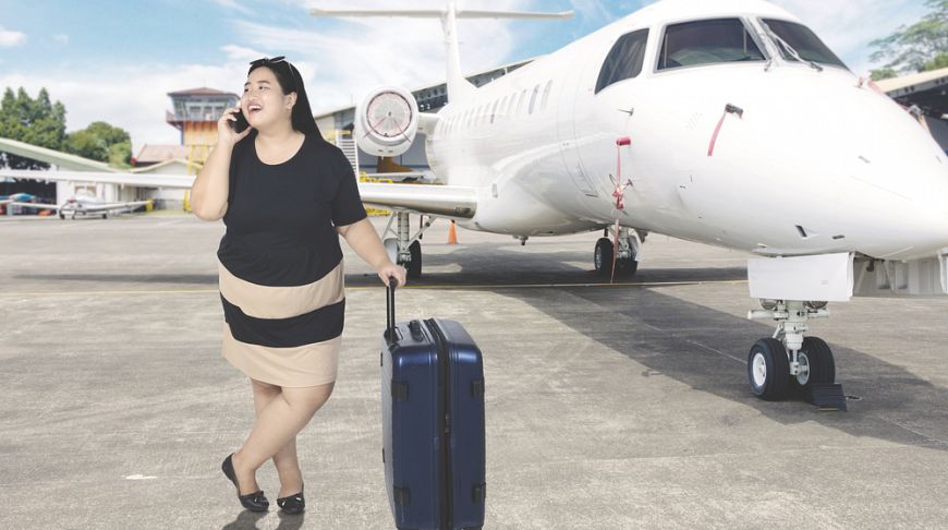 Ученые нашли связь между частыми путешествиями и ожирением