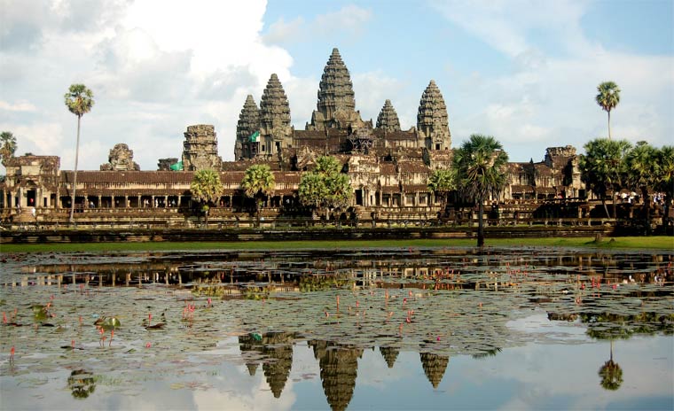 Чем Камбоджа манит туристов