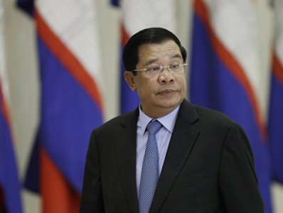 Премьер-министр Камбоджи бросает вызов США и ЕС