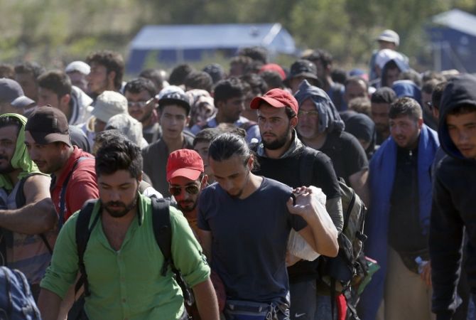 Губернатор призвал трудовых мигрантов не паниковать