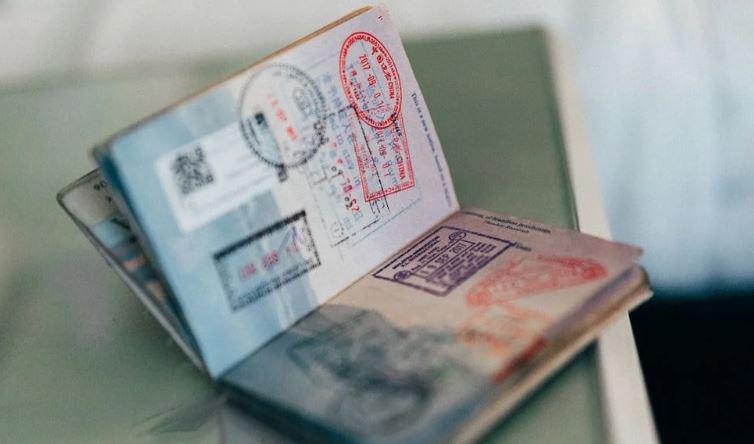 Иностранцам разрешили оставаться в Таиланде до сентября