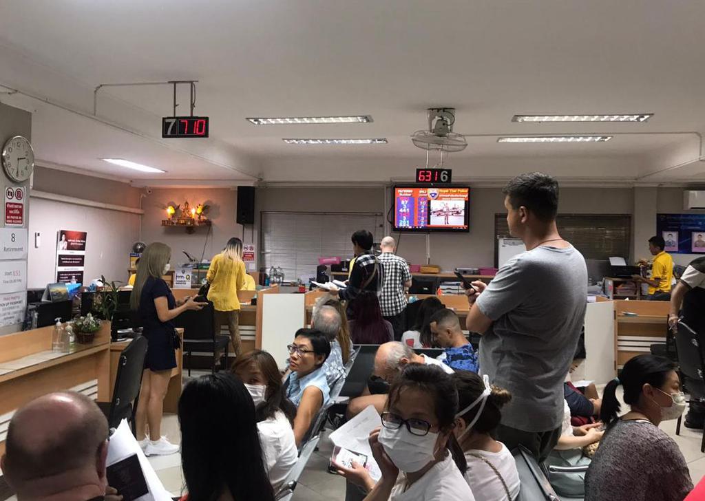 Опрос: большинство иностранцев в Таиланде не носят лицевых масок