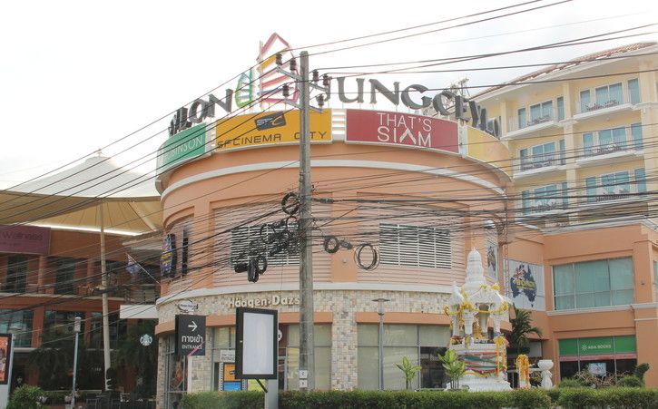 К новому году планируется открытие ТЦ Central Patong