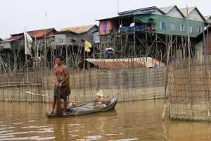 Камбоджа: жизнь на сваях, жизнь на воде, и как сделать кубики на прессе без спортзала
