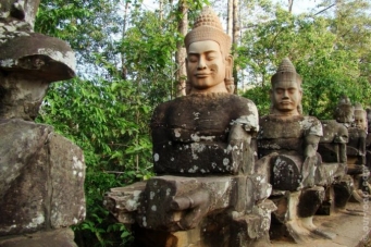 Храм Байон — Bayon (Prasat Bayon)