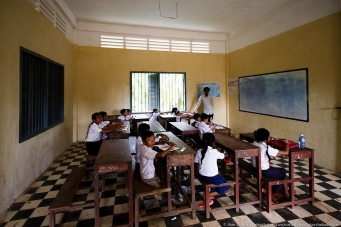 Школа в маленькой деревне Kampong Cham, Камбоджа.
