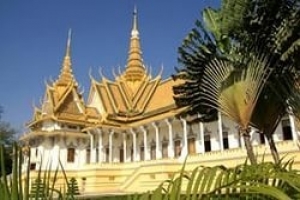 Китай решил сфотографировать дворец короля Камбоджи сверху