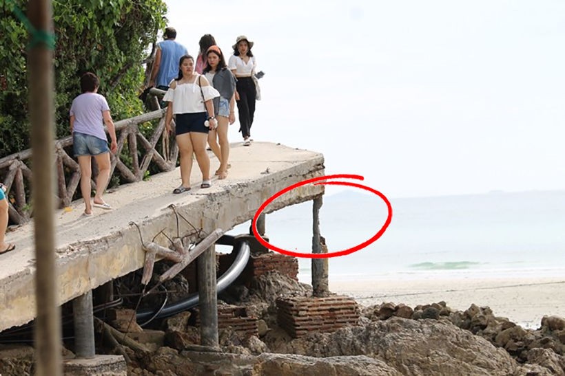 Жители Ко Ларна призывают чиновников Паттайи починить их прибрежный мост