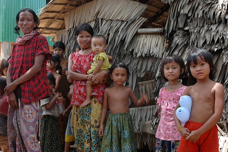 Треть жителей Камбоджи оказалась заражена паразитическим червем