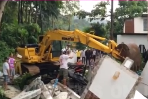 Один турист погиб и пятеро пострадали при обрушении отеля на острове Чанг в Таиланде