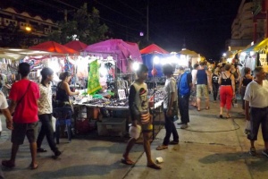 Ночной рынок Тепрасит