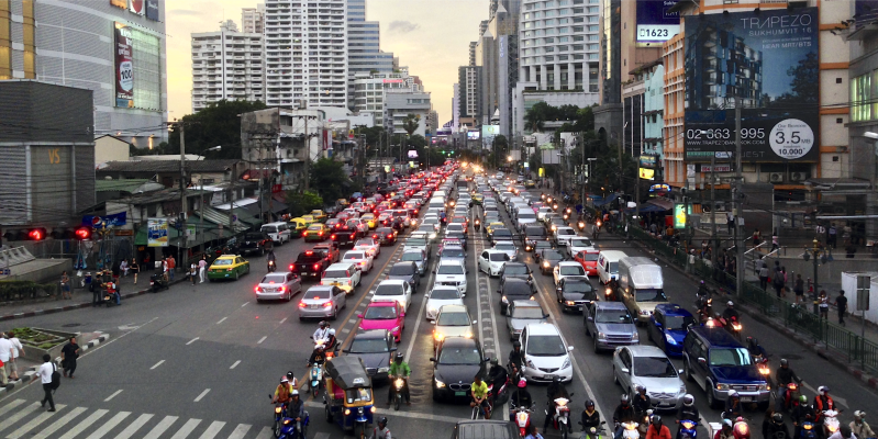 Повышение безопасности на дорогах принесет экономике Таиланда прибыль в 22% ВВП
