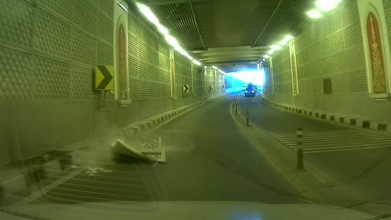Водителей просят проявлять повышенную осторожность в тоннеле под кольцом Чалонга в ближайшие две недели
