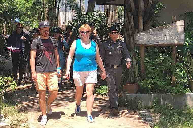 Мать пропавшей русской туристки Валентины Новоженовой прибыла в Таиланд
